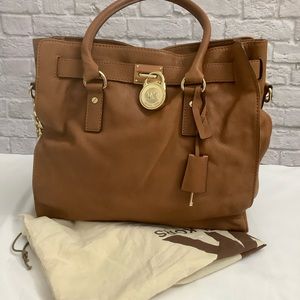 MICHAEL Michael Kors Women’s Hamilton  shoulder Bag (Kt)